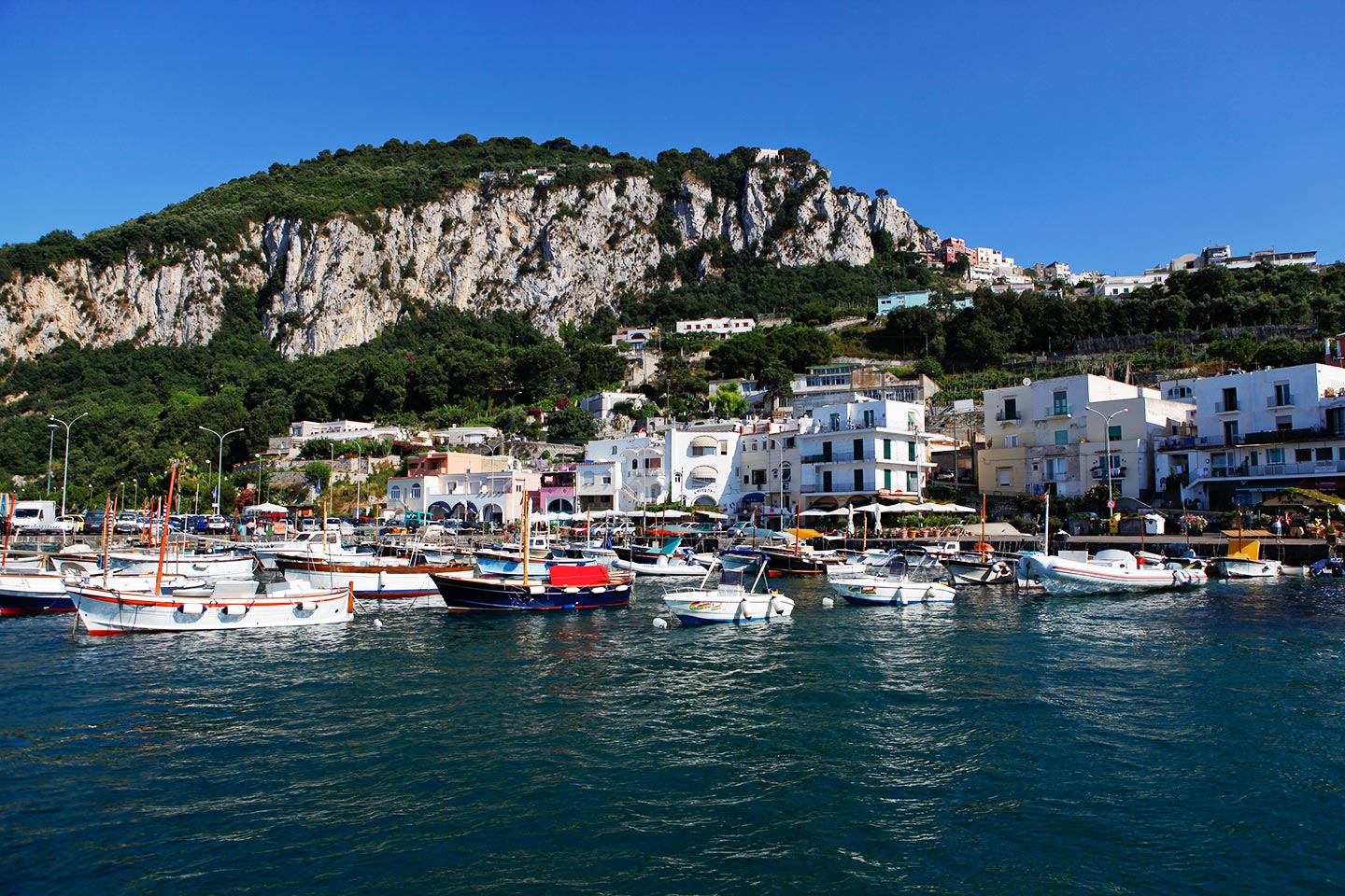 Bootsverleih an der Marina Grande auf Capri