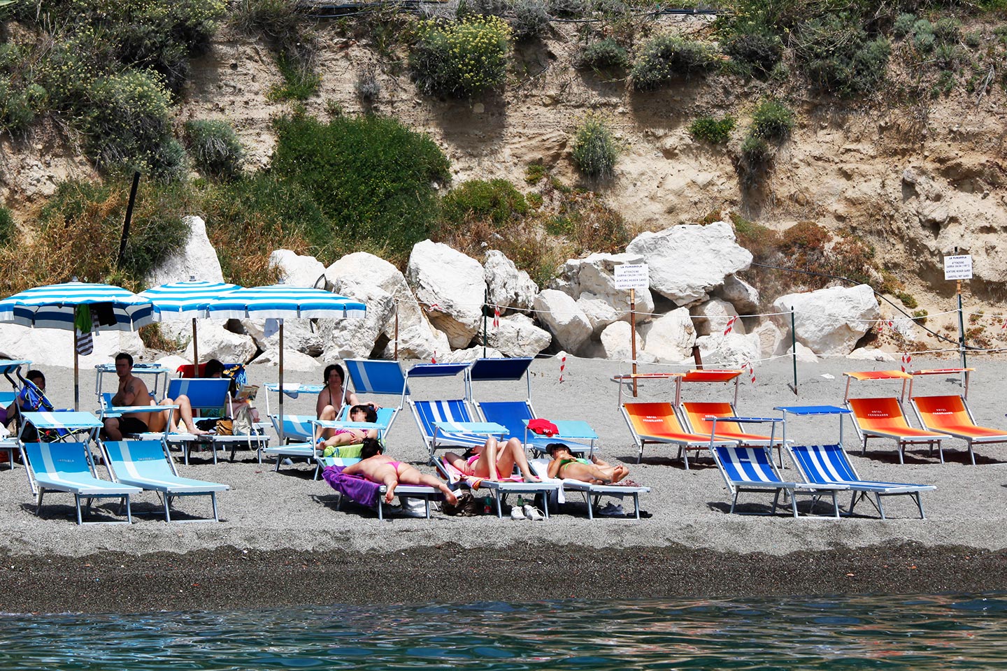 Fumarole am Marontistrand auf Ischia