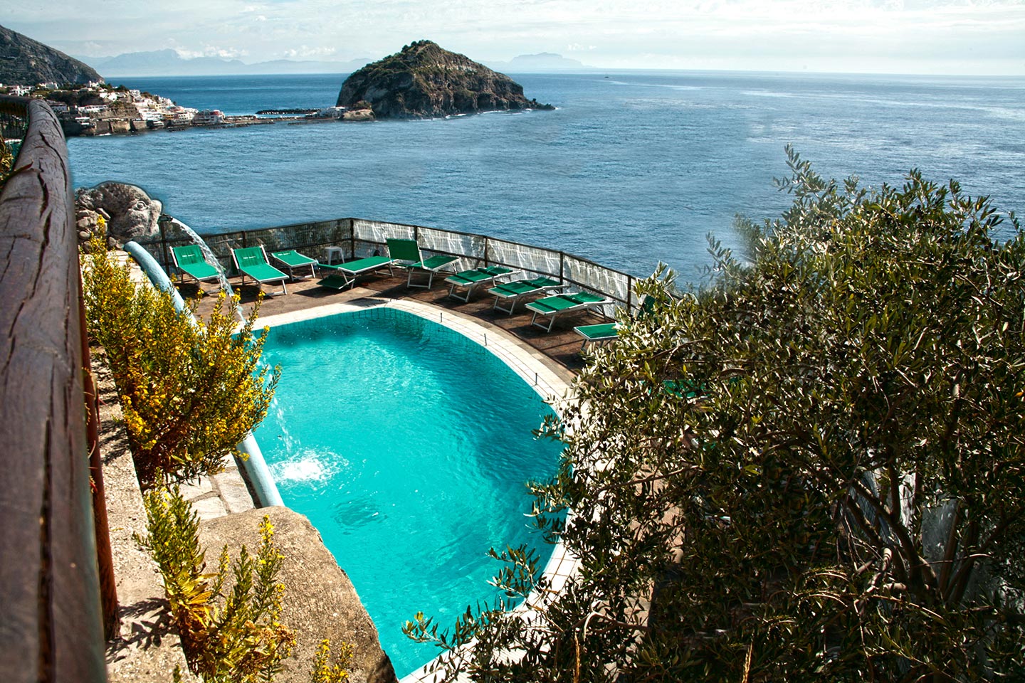 Kuren im Hotel Punta Chiarito auf Ischia