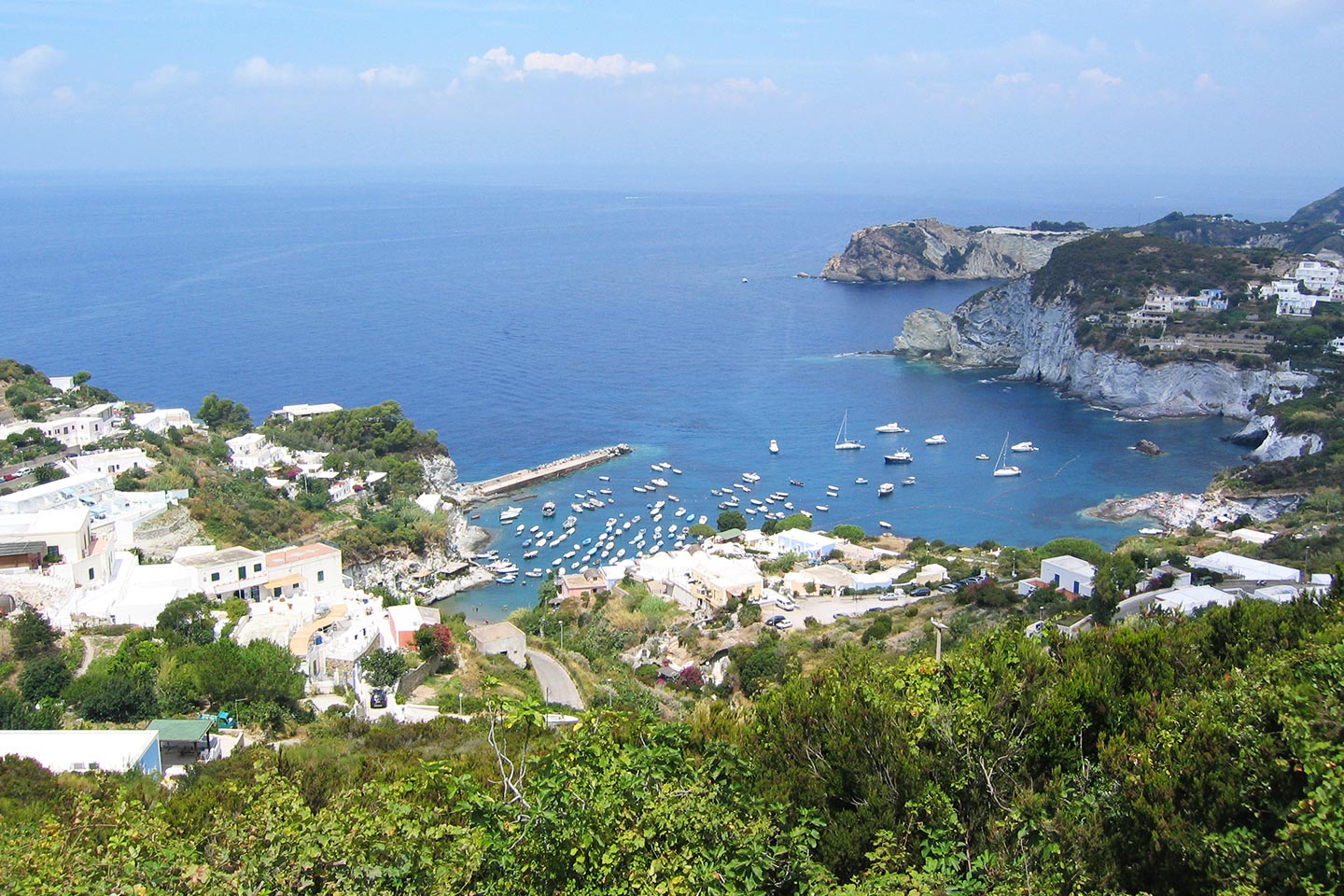 Bucht von Feola bei Le Forna auf Ponza